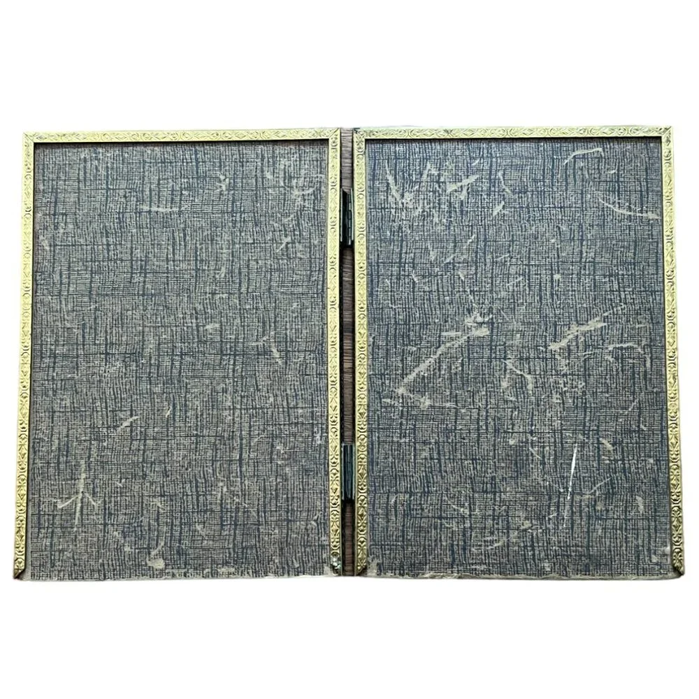Lot of 6 Frames, Various Sizes, Table and/or Wall Frames
